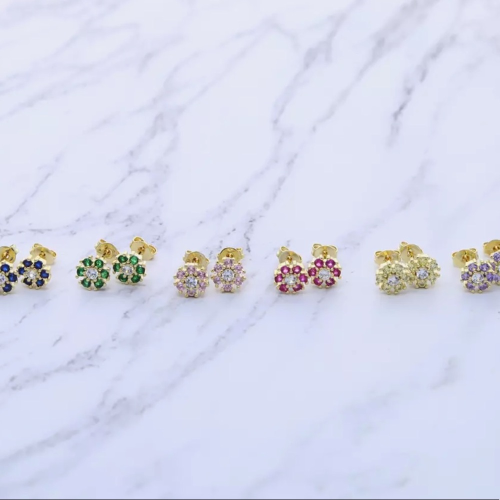 Beautiful flower earrings🌸🌼